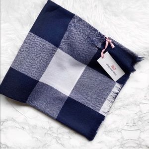 Vineyard Vines Blue/What Scarf